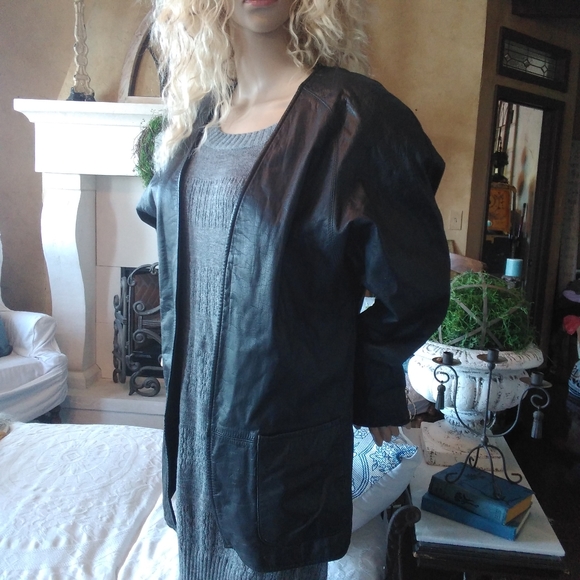 Vintage Leather jacket - Picture 2 of 7